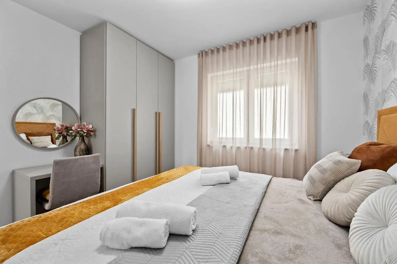 Apartment Leone Medulin